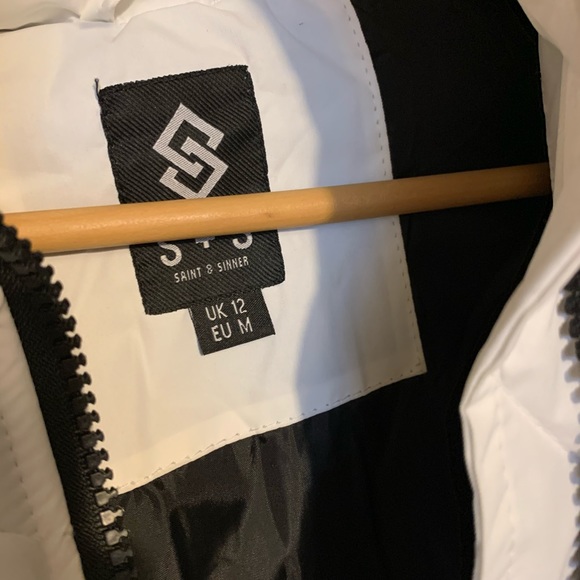 White long puffer jacket - Picture 3 of 3